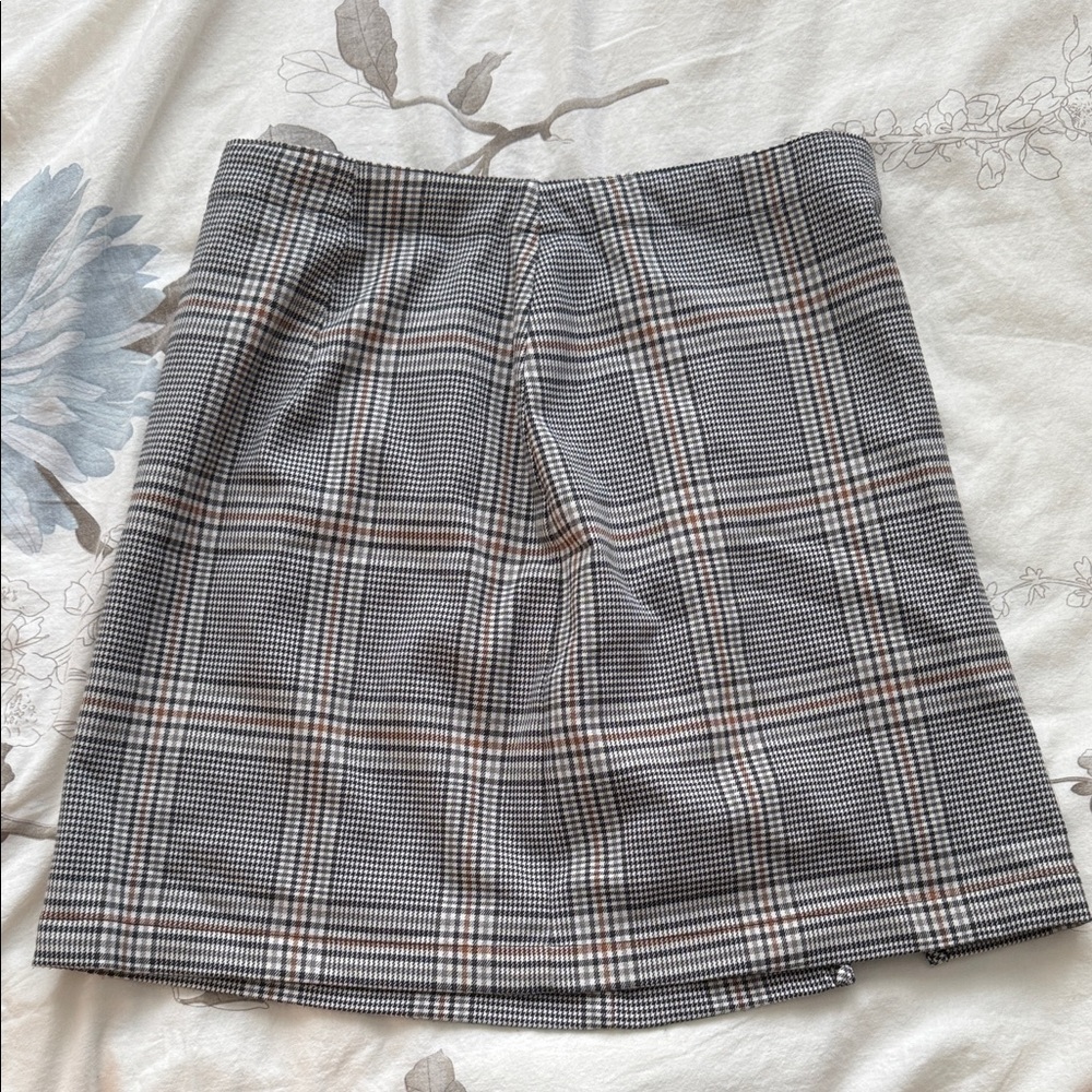 Abercrombie and Fitch Classic Plaid Women's Skirt